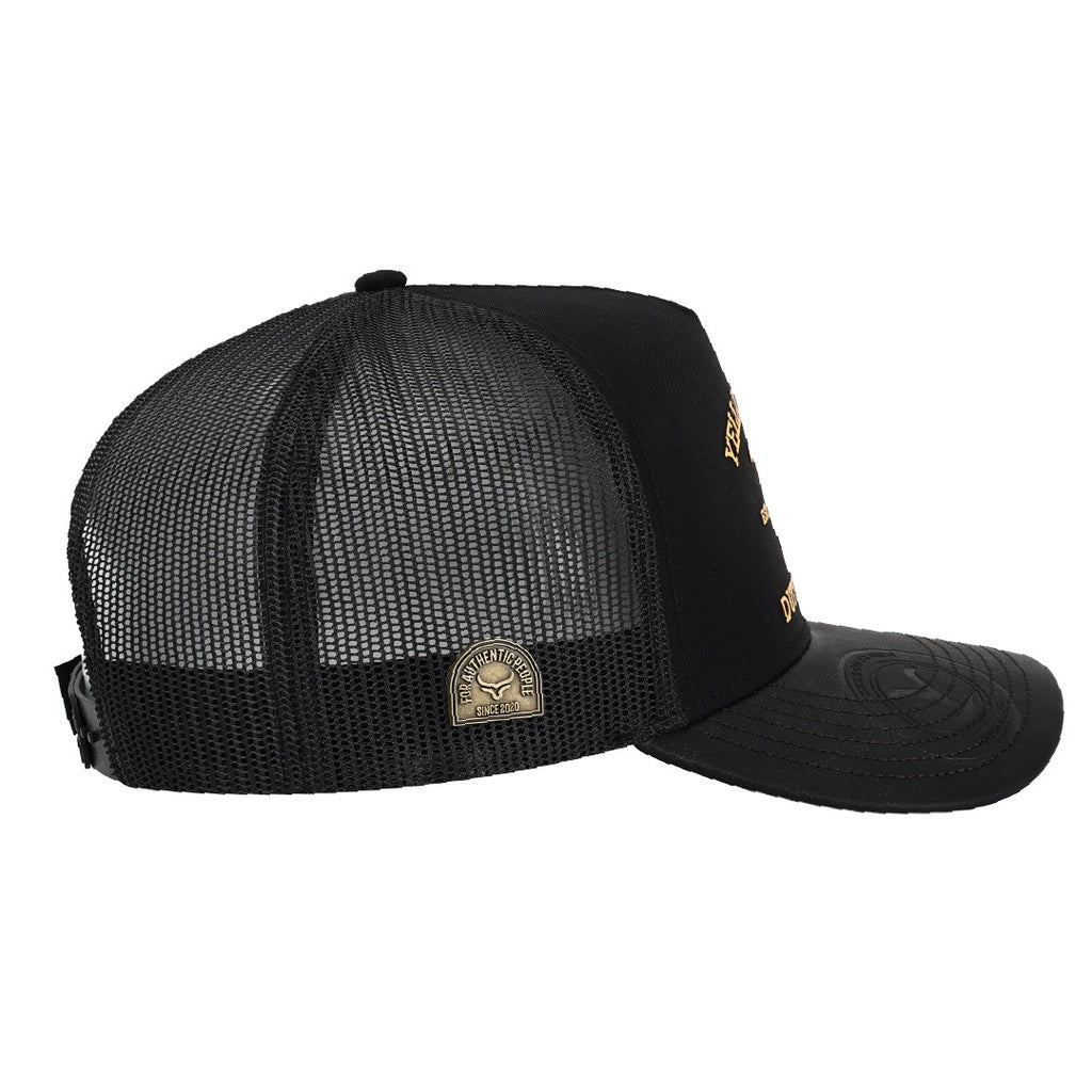 Gorra Yellowstone negra 1