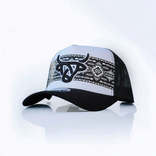 LOST CALF 8. UNITALLA | SNAPBACK
